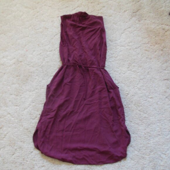 Wilfred Sabine Maroon Sleeveless Tie Dress - Picture 4 of 4